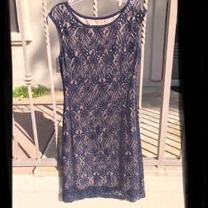 Connected Apparel Sleeveless Lace Body Con Dress
